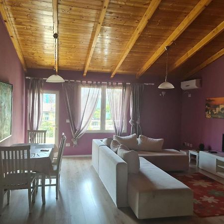 Penthahouse Shallvare Tirana Buitenkant foto